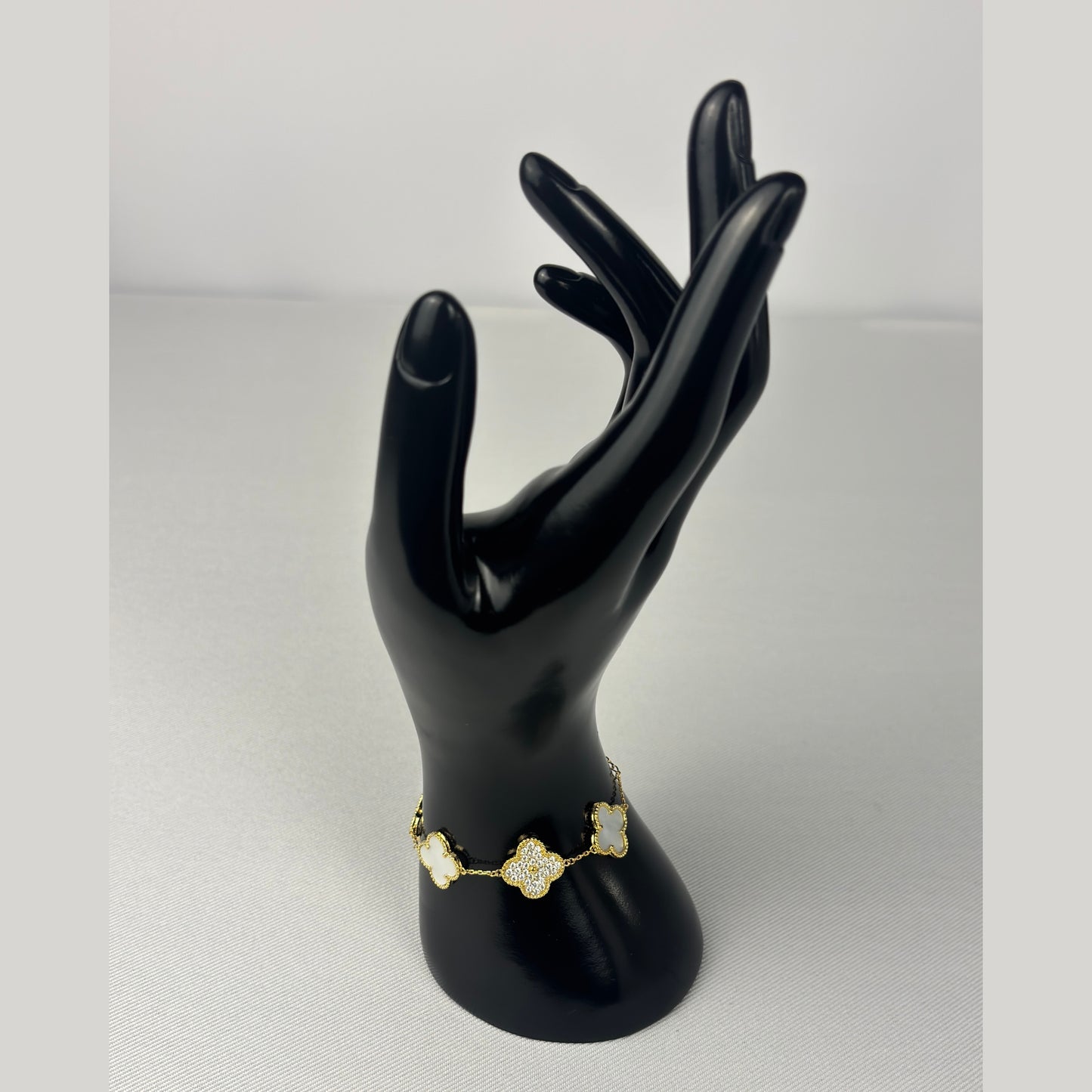 Pearl Clover Bracelet