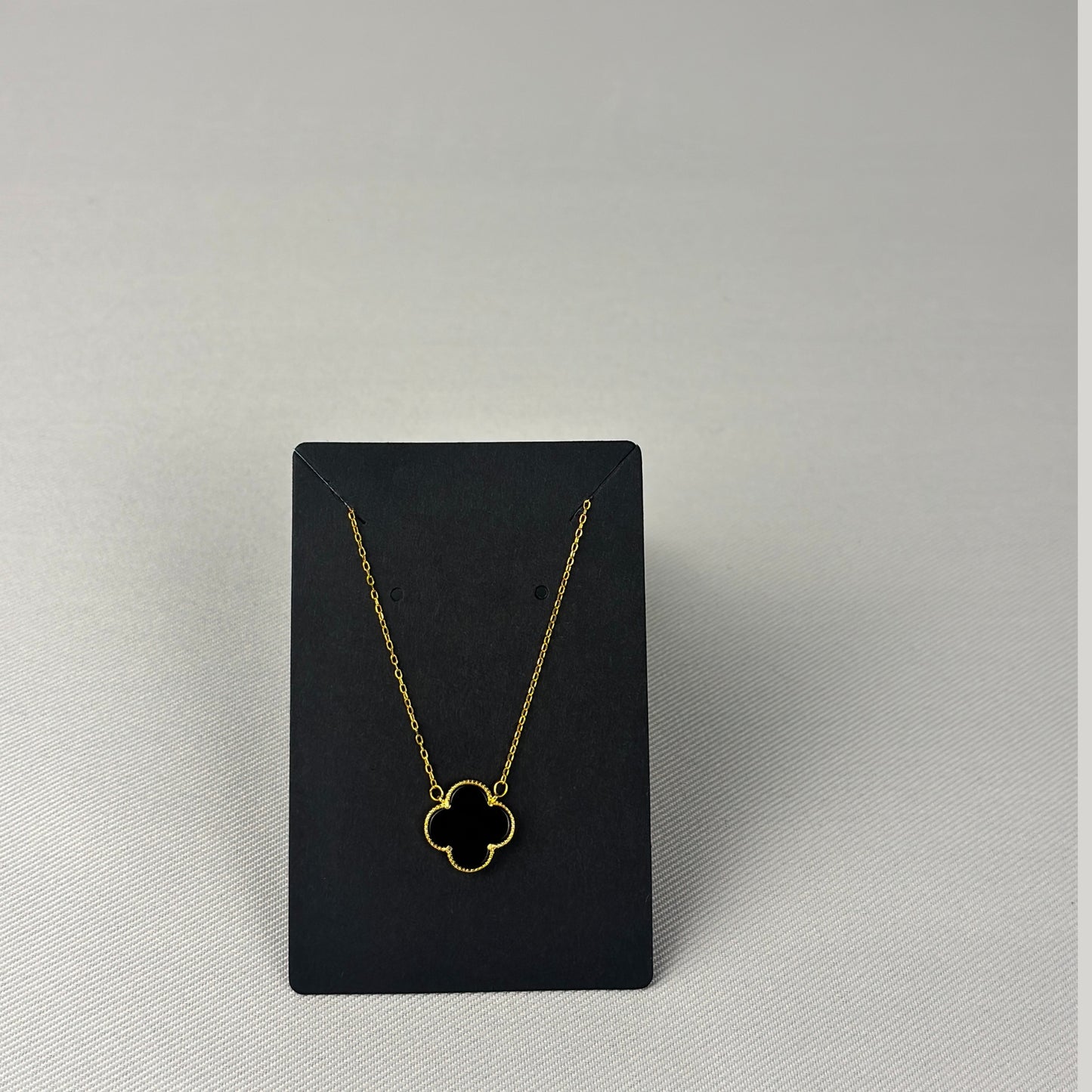 Noir Clover Necklace