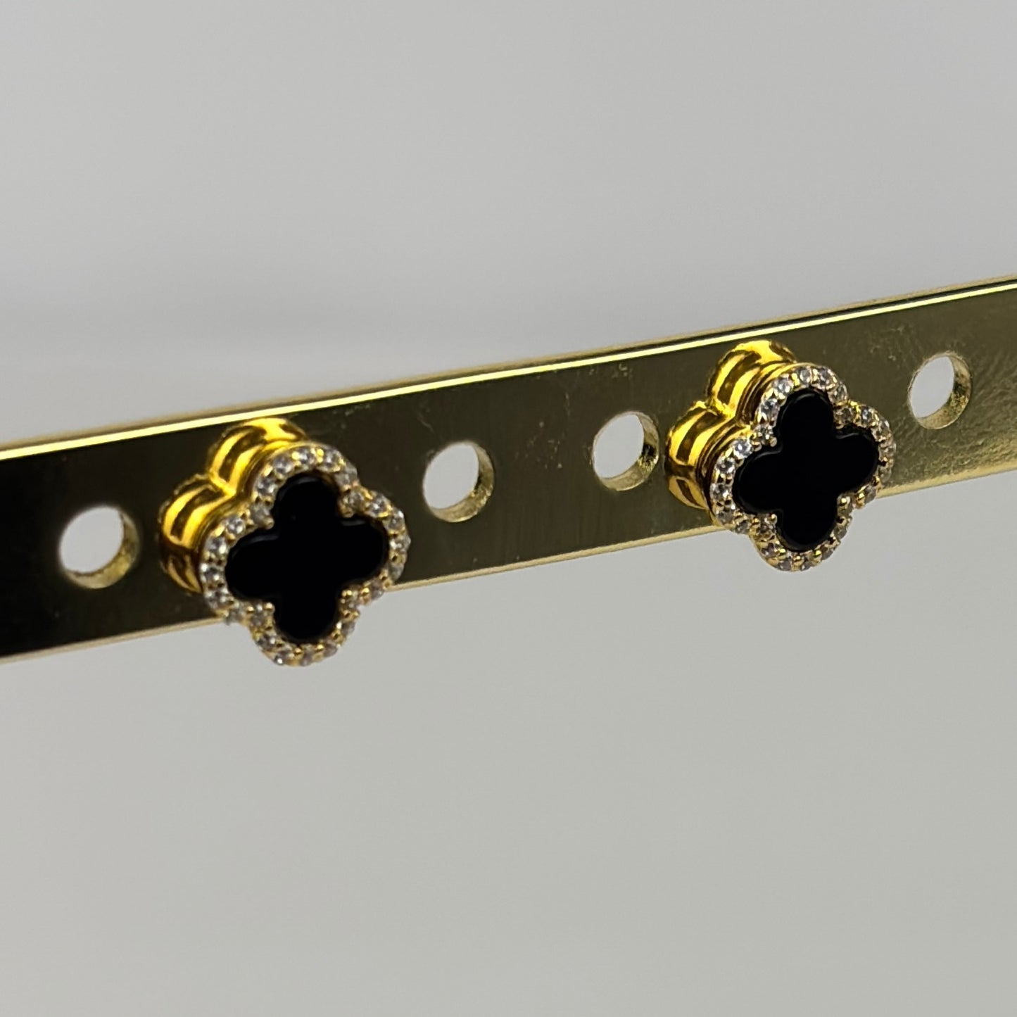 Noir Clover Earrings