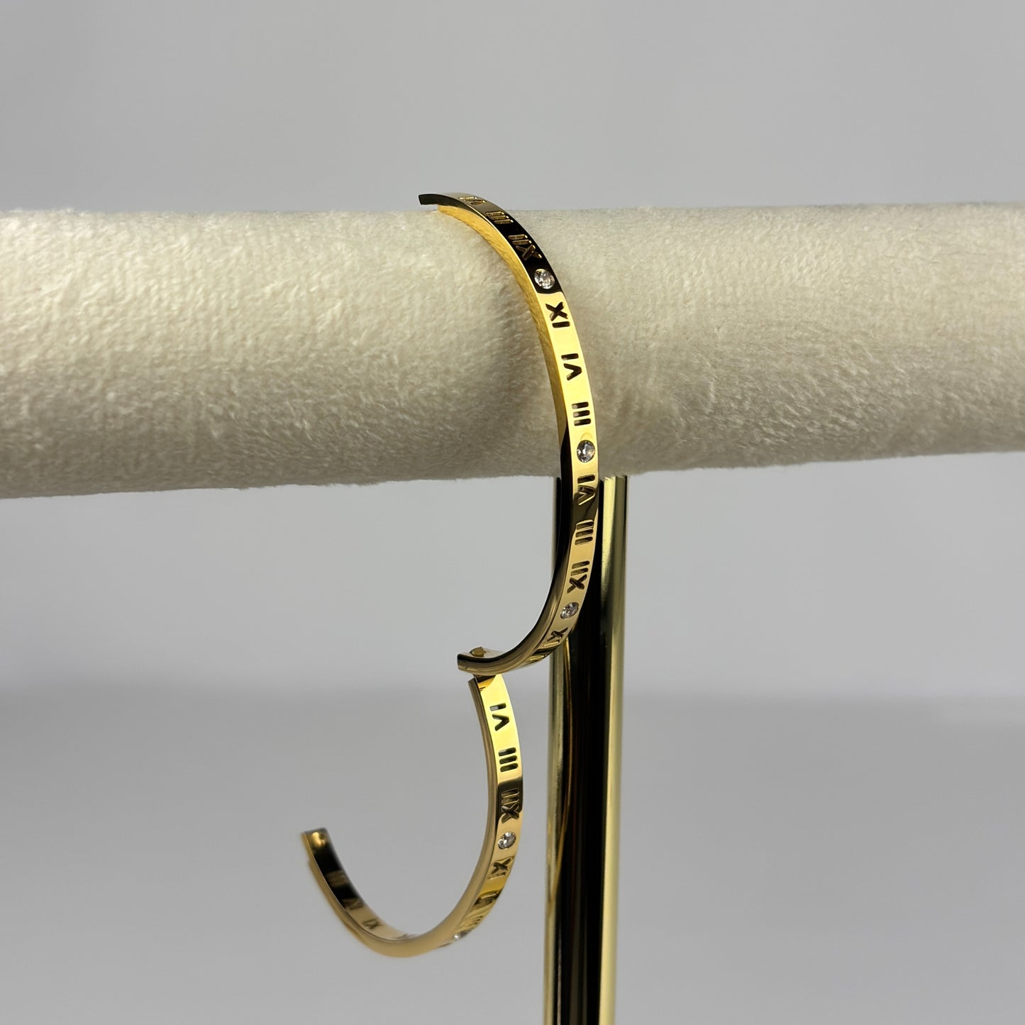 Aurea Numeral Bangle